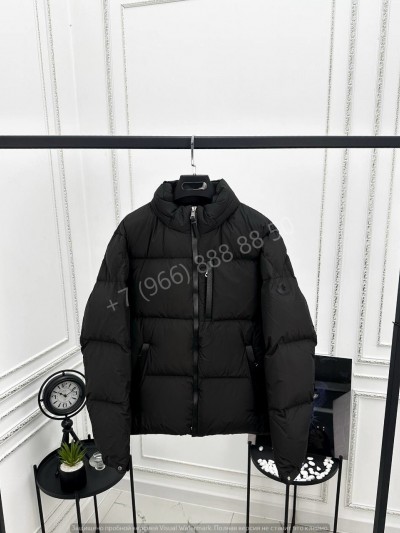 Пуховик Moncler