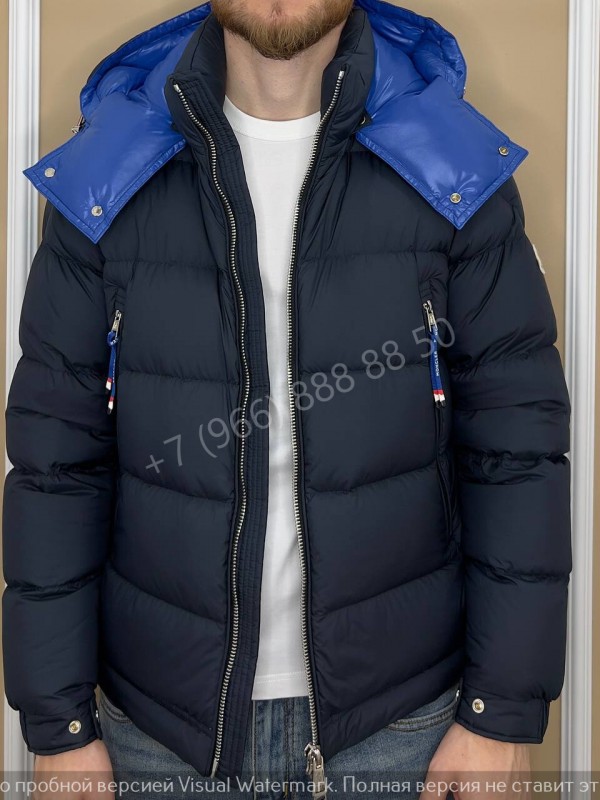 Пуховик Moncler