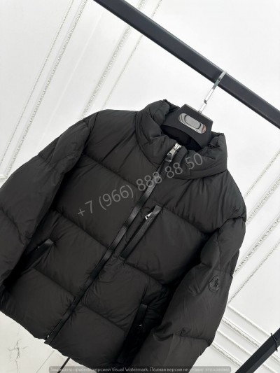 Пуховик Moncler