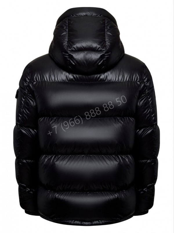 Пуховик Moncler