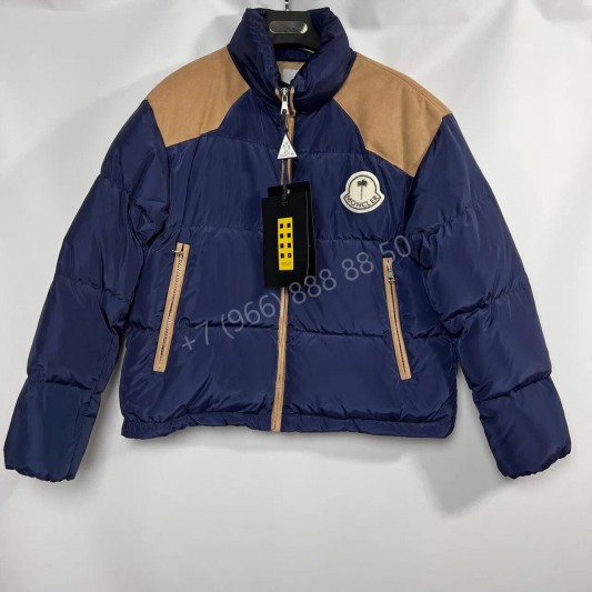 Пуховик Moncler