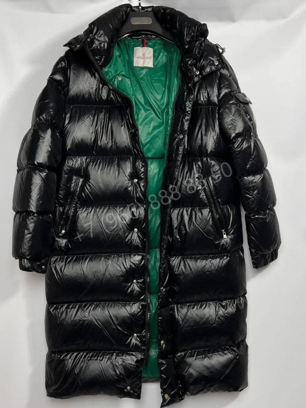 Пуховик Moncler