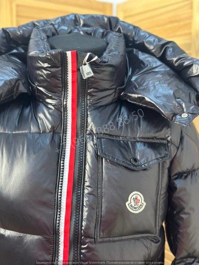 Пуховик Moncler