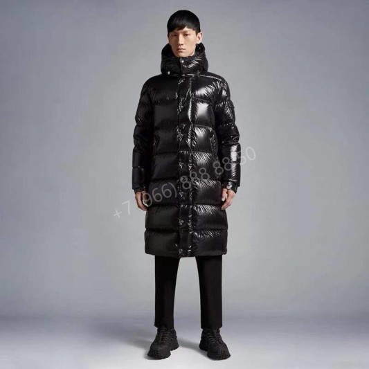 Пуховик Moncler