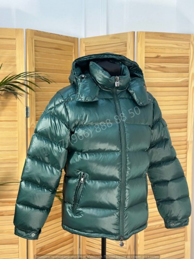 Пуховик Moncler