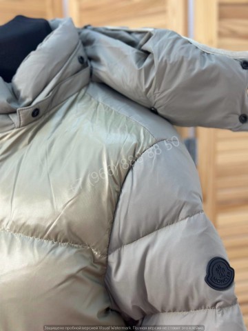 Пуховик Moncler