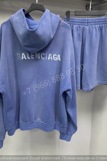 Прогулочный костюм Balenciaga