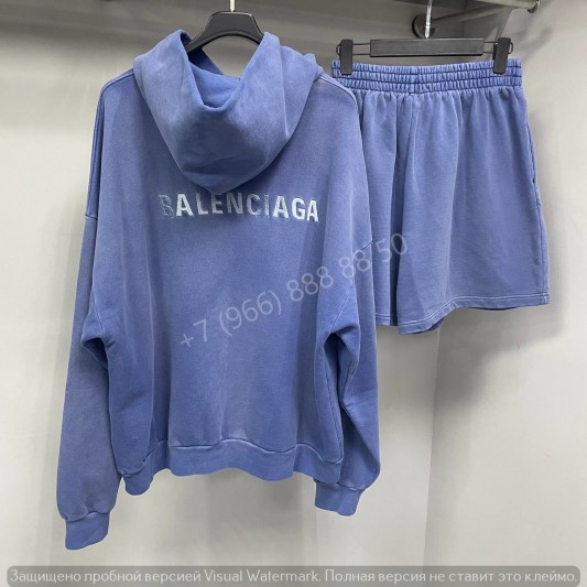 Прогулочный костюм Balenciaga