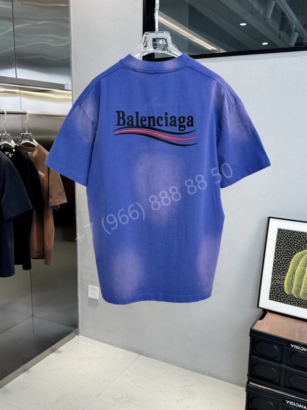 Футболка Balenciaga