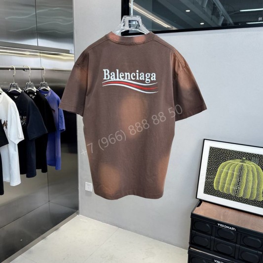 Футболка Balenciaga