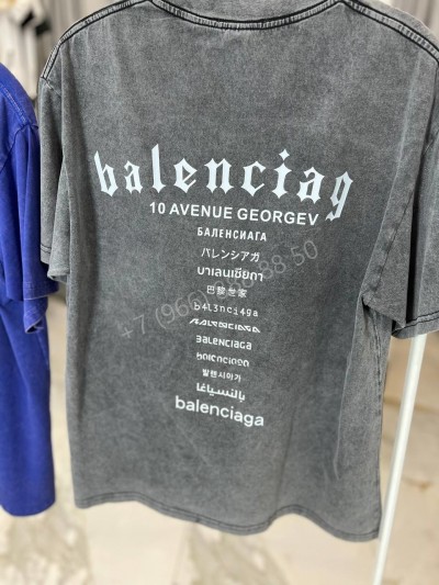 Футболка Balenciaga