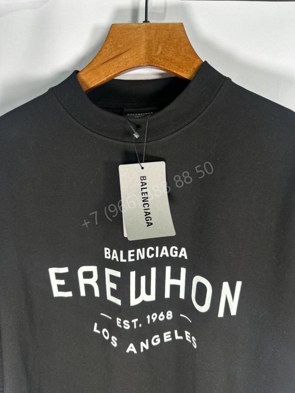 Футболка Balenciaga