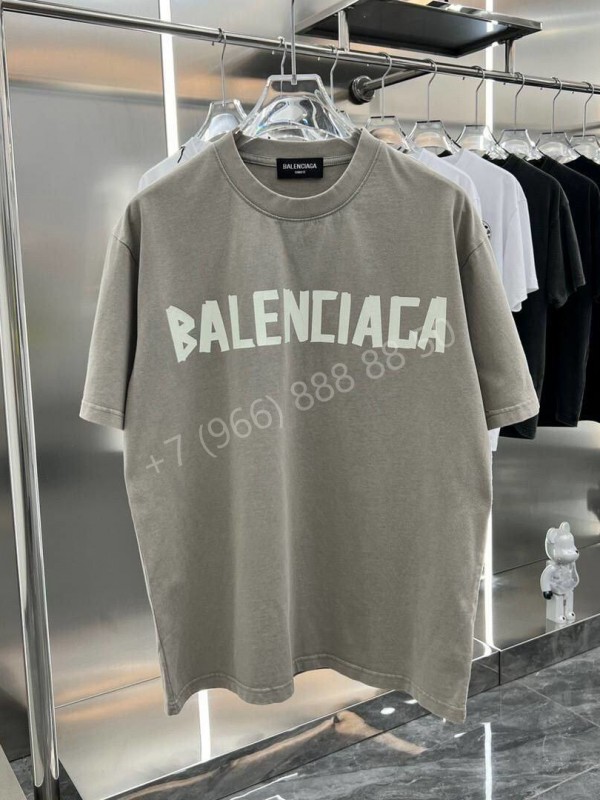 Футболка Balenciaga