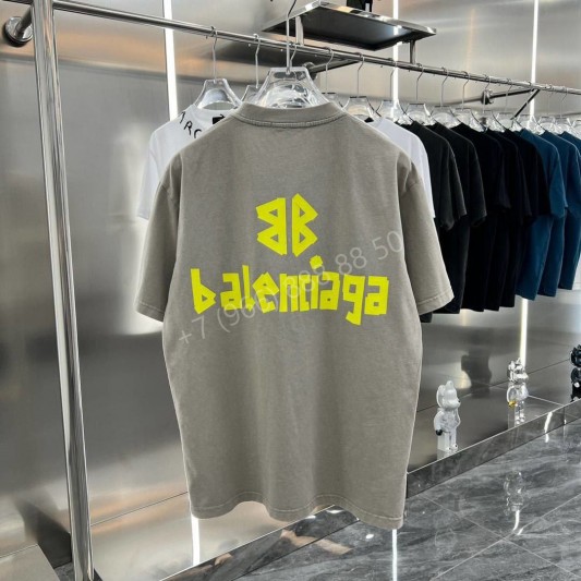 Футболка Balenciaga