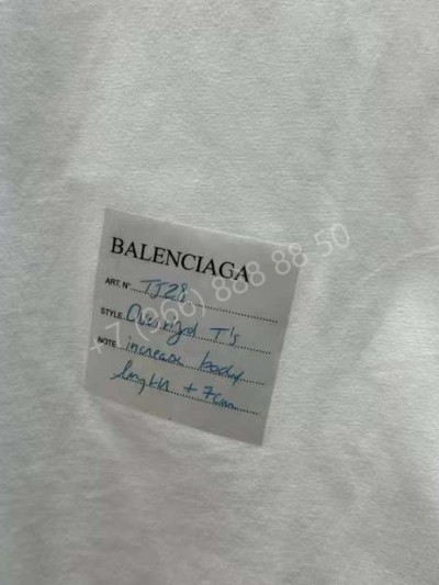 Футболка Balenciaga