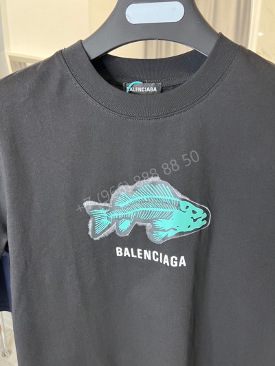 Футболка Balenciaga