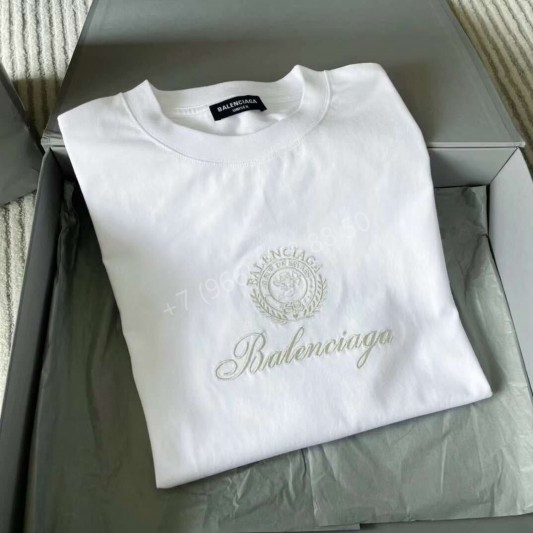 Футболка Balenciaga