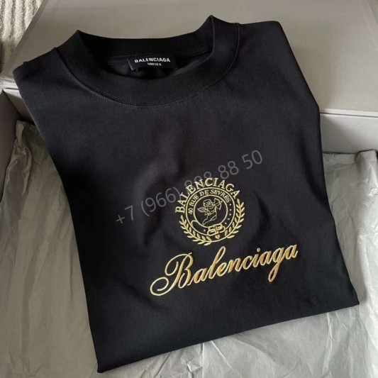 Футболка Balenciaga