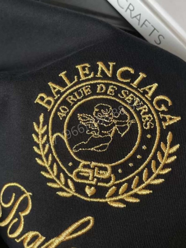 Футболка Balenciaga