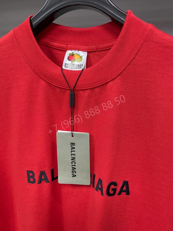 Футболка Balenciaga