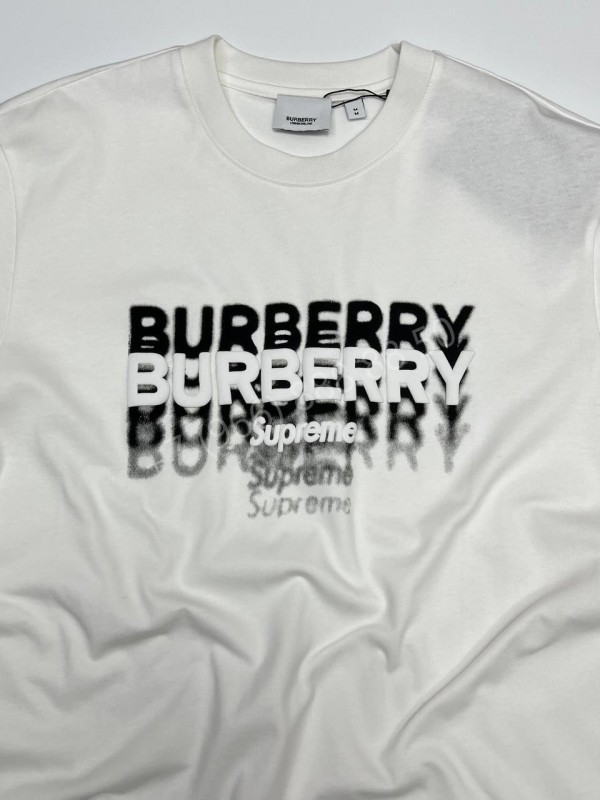 Футболка Burberry