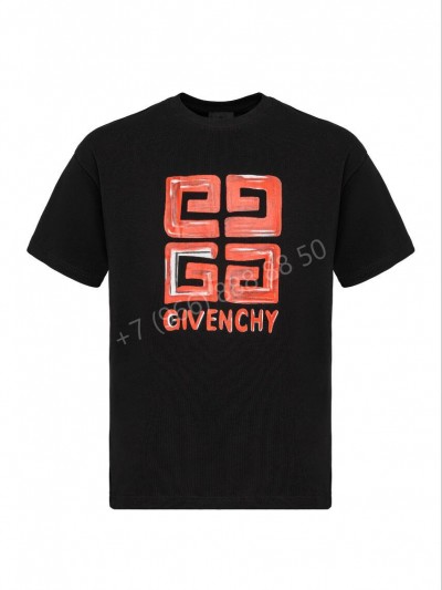 Футболка Givenchy