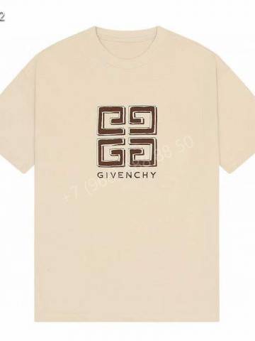 Футболка Givenchy