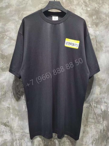 Футболка Vetements