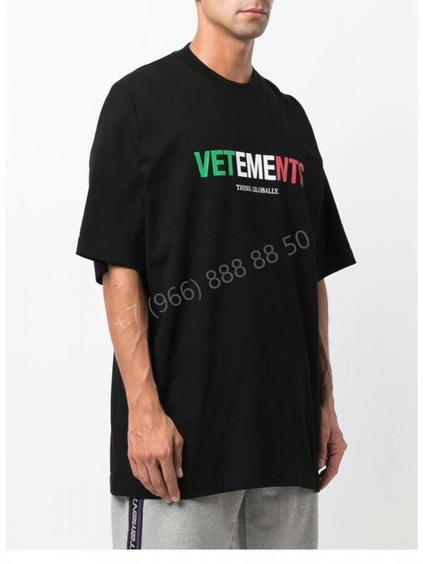 Футболка Vetements