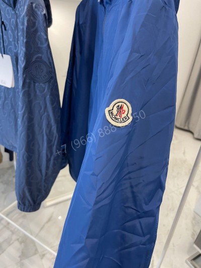 Ветровка Moncler