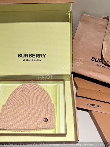 Шапка Burberry