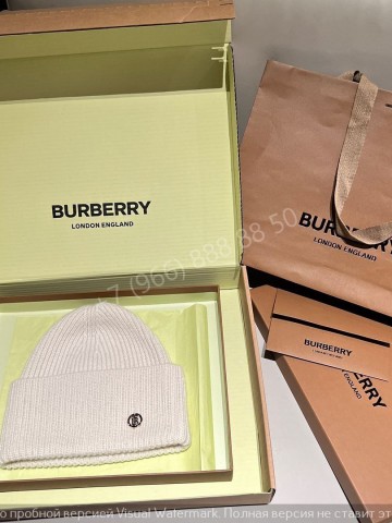 Шапка Burberry
