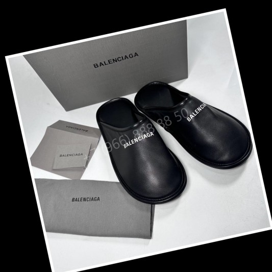 Шлепанцы Balenciaga