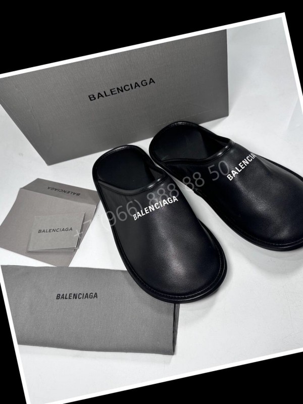 Шлепанцы Balenciaga