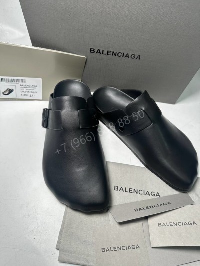 Шлепанцы Balenciaga