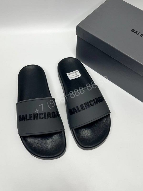 Шлепанцы Balenciaga