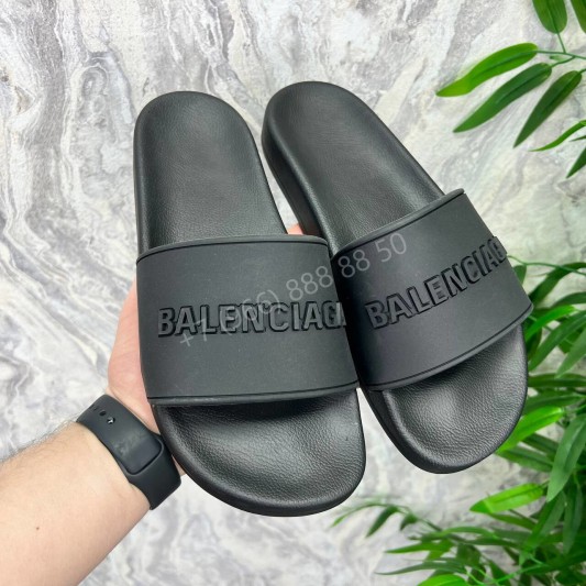 Шлепанцы Balenciaga