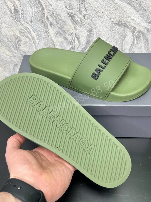 Шлепанцы Balenciaga