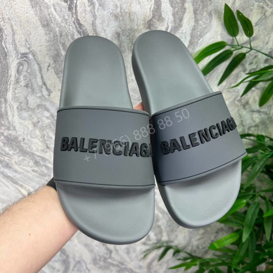 Шлепанцы Balenciaga