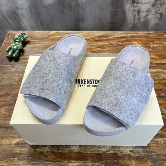 Шлепки Birkenstock