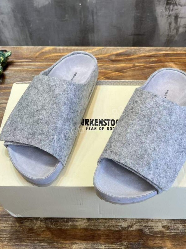 Шлепки Birkenstock