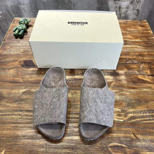 Шлепки Birkenstock