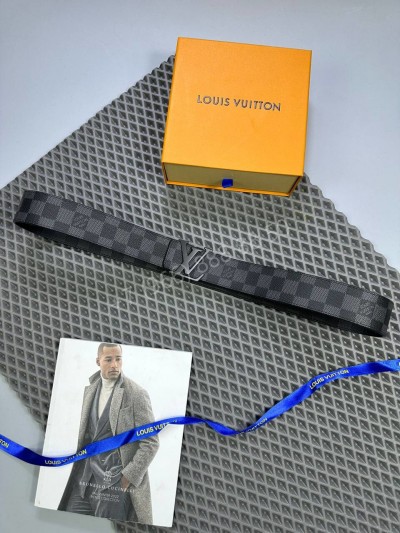 Двусторонний ремень Louis Vuitton