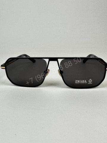 Очки Prada