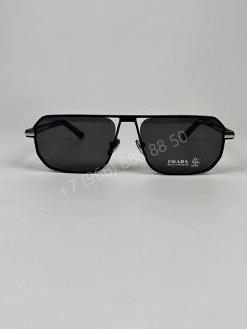 Очки Prada