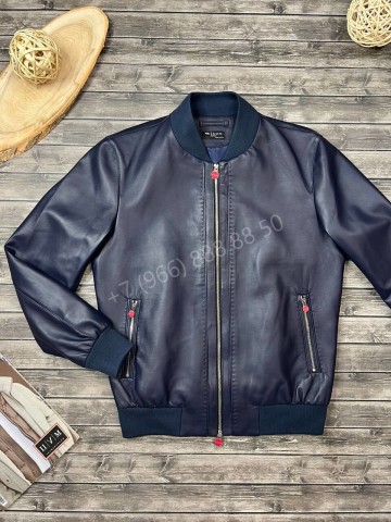 Кожаная куртка Kiton