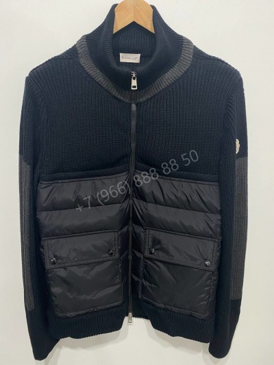 Куртака Moncler